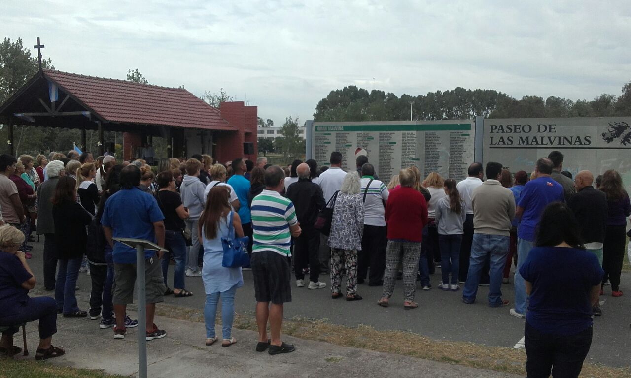 Homenaje por el Día del Veterano y de los Caídos en la Guerra de Malvinas