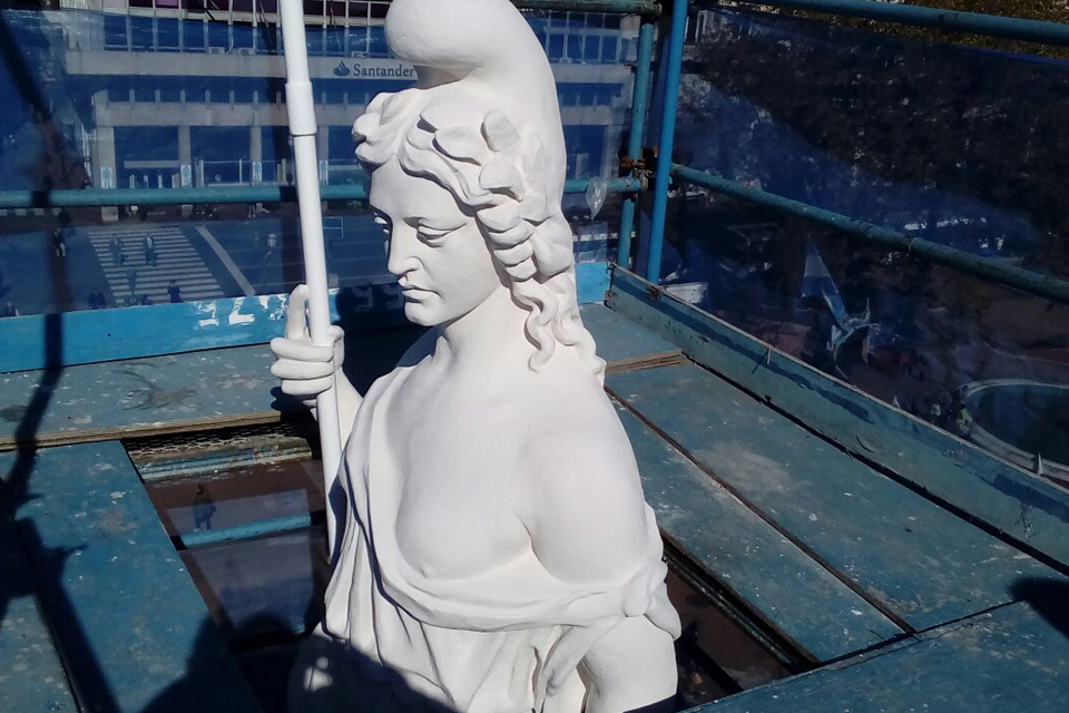 La Escuela Taller presente en la restauración de la Pirámide de Mayo