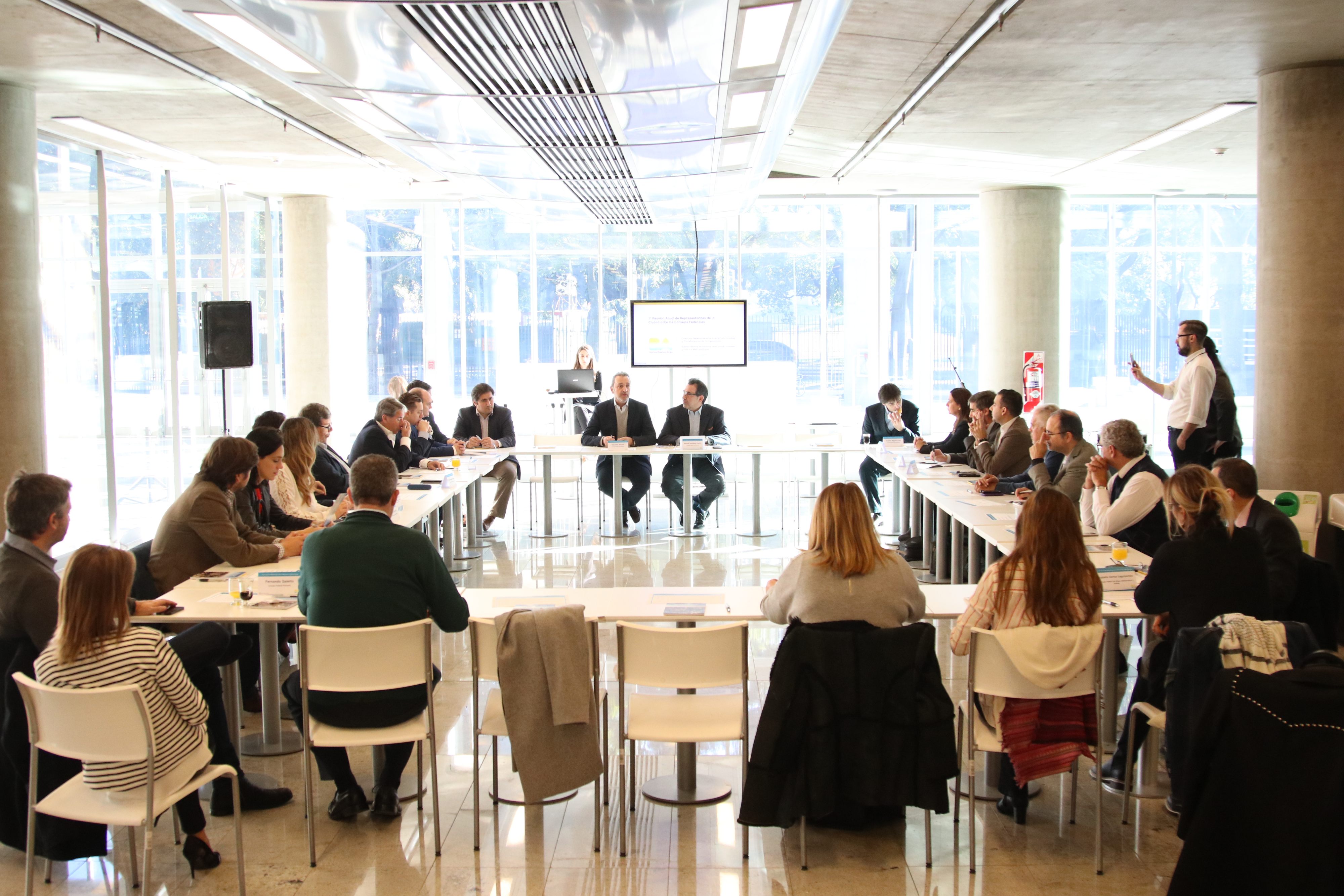 Primera Reunión Anual de Representantes de la Ciudad ante los Consejos Federales
