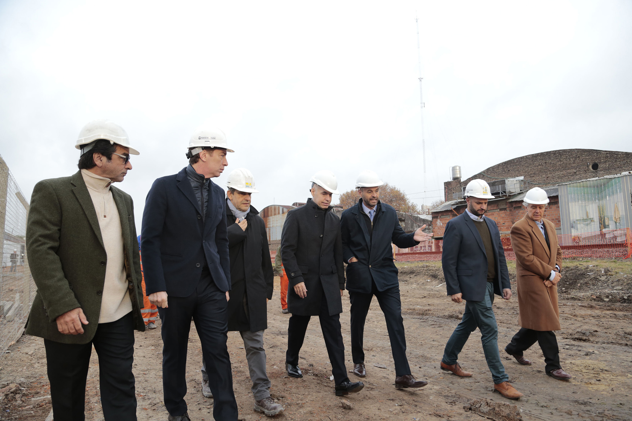 Horacio Rodríguez Larreta y Guillermo Dietrich dieron inicio a las obras del viaducto del tren San Martín