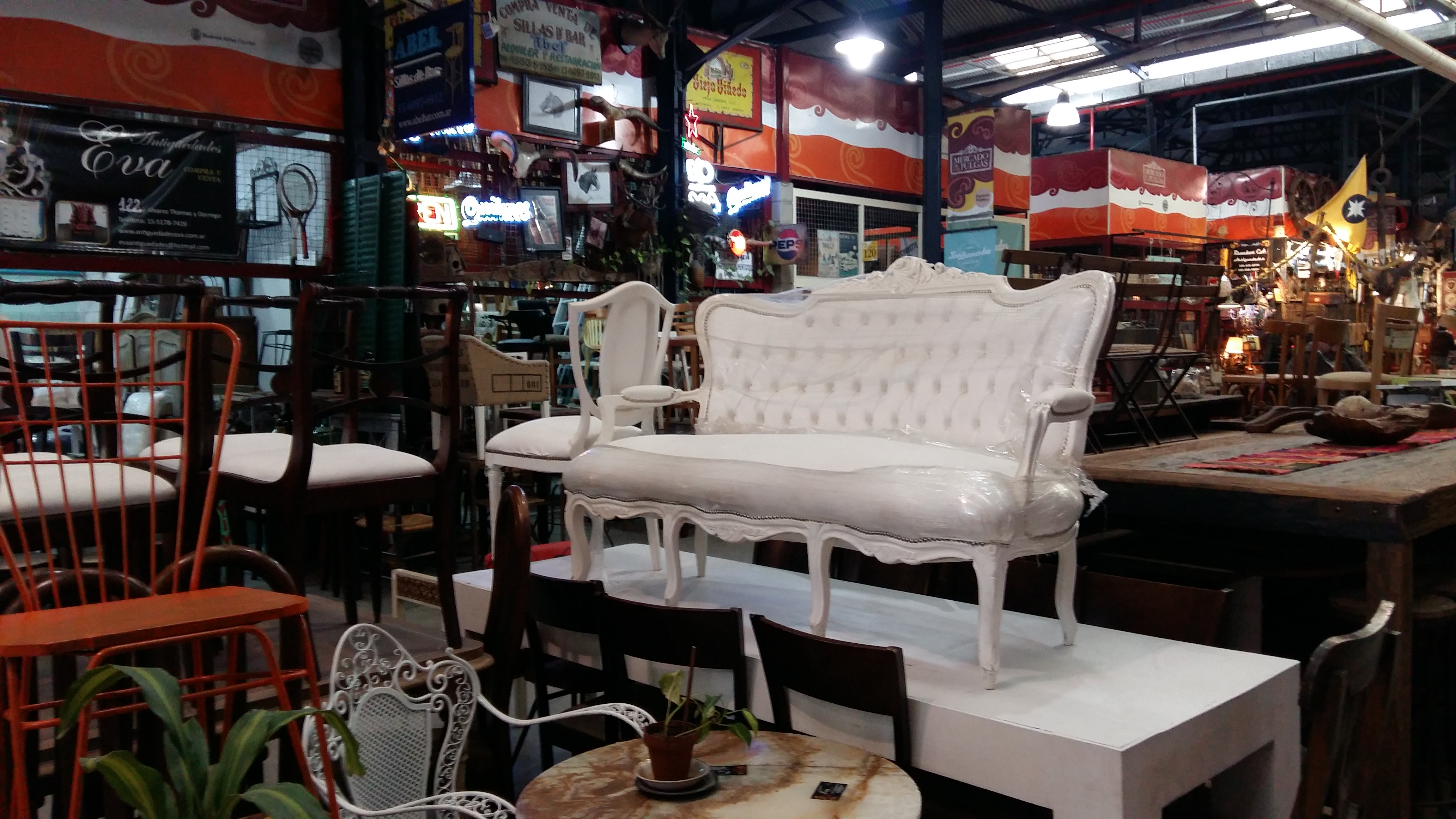 Visita al Mercado de Pulgas de Buenos Aires