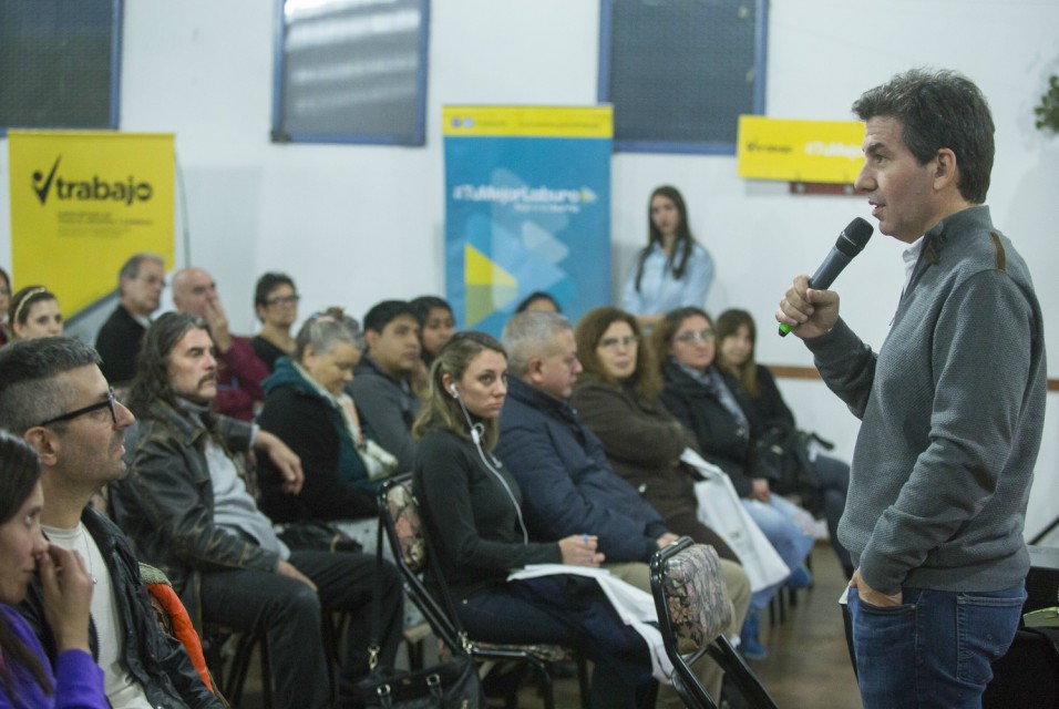 Tu Mejor Laburo se presentó en el Barrio de Villa Luro