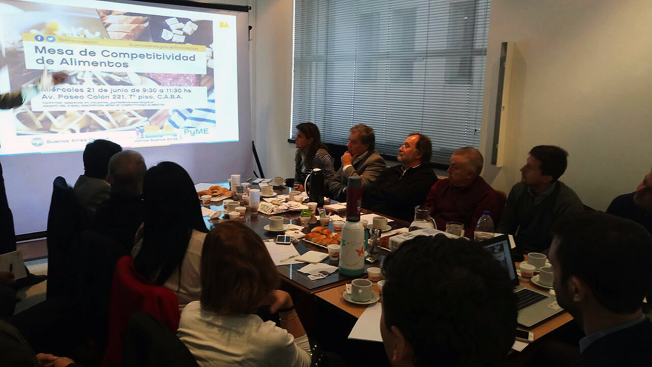 Realizamos la primera mesa de trabajo del sector de alimentos