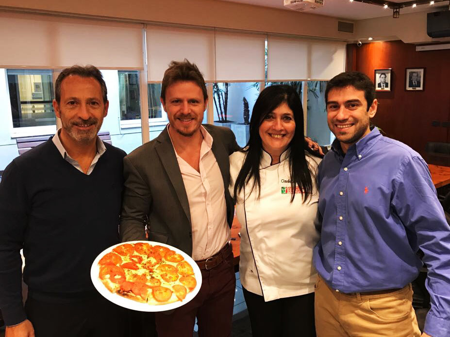 Visita a la Asociación de Pizzeros y Propietarios de Casas de Empanadas (APPYCE)