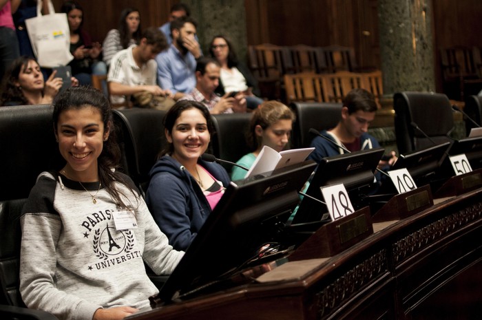Alumnos de 4° año del país participan de Argentina Legisla