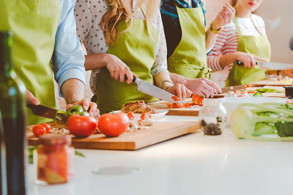 80 nuevas becas de Gastronomía e Idiomas para los jóvenes