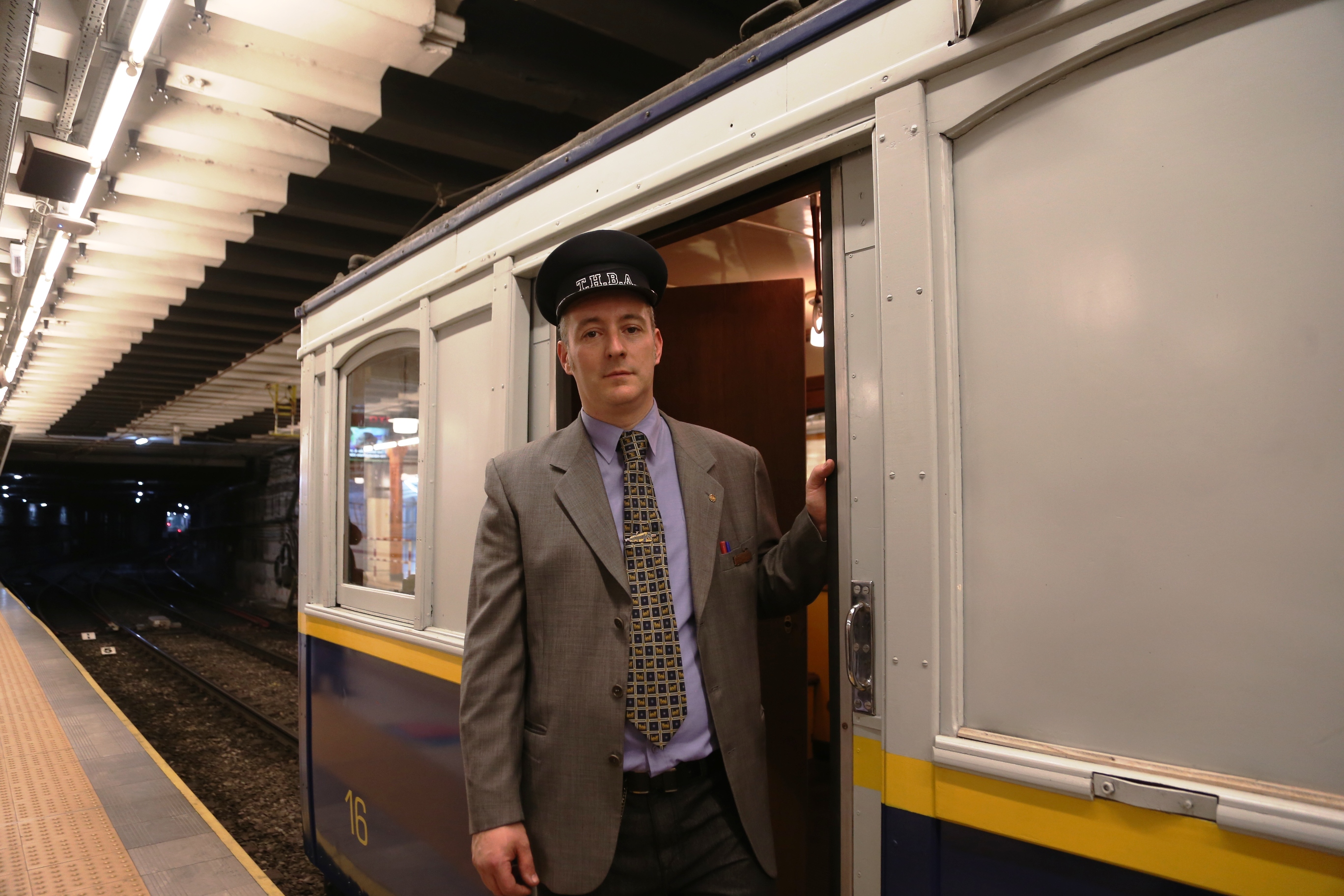 Conocé cómo fue el paseo histórico en los coches belgas en la Línea A