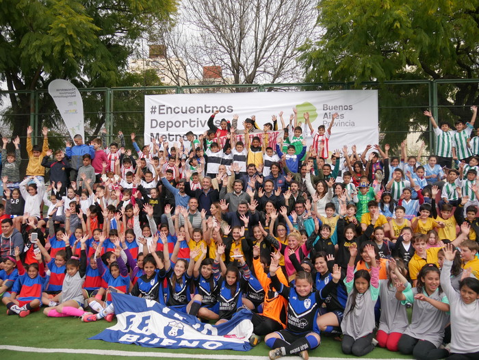 Encuentros Deportivos Metropolitanos en el Polideportivo Colegiales