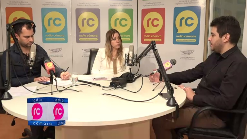 Una charla sobre financiamiento en Radio CAMARCO