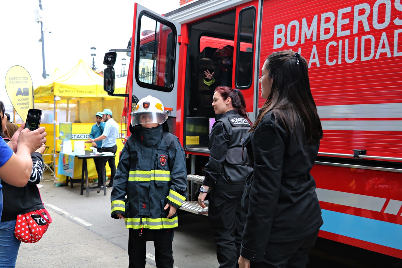 Los Bomberos de la Ciudad participaron de Conectados BA