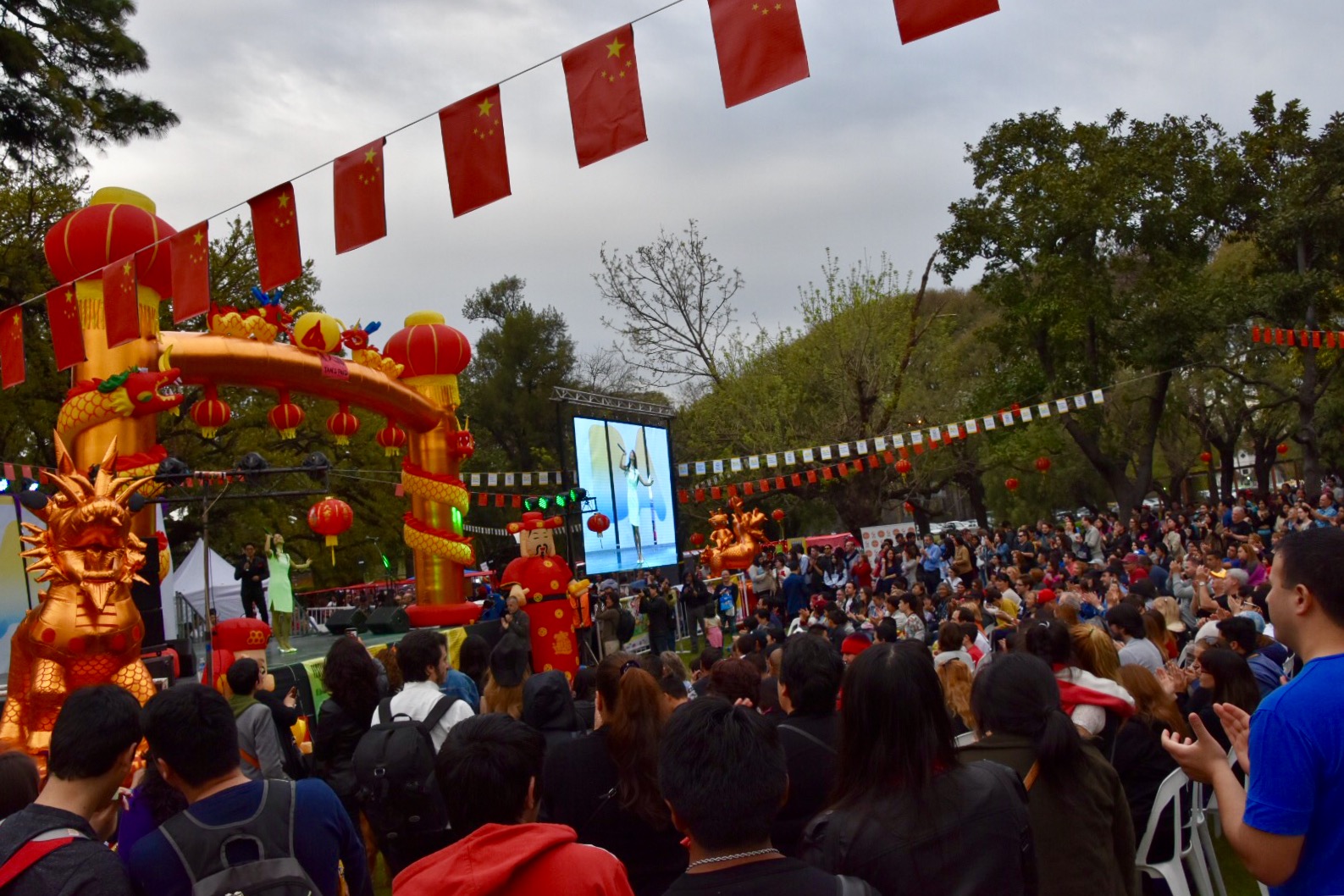 Buenos Aires celebró el Festival de la luna en el Barrio Chino