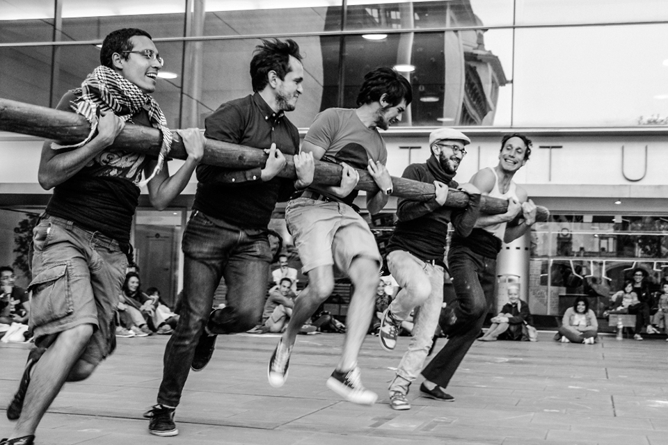 Joan Català, referente mundial de la danza contemporánea, llega al Recoleta