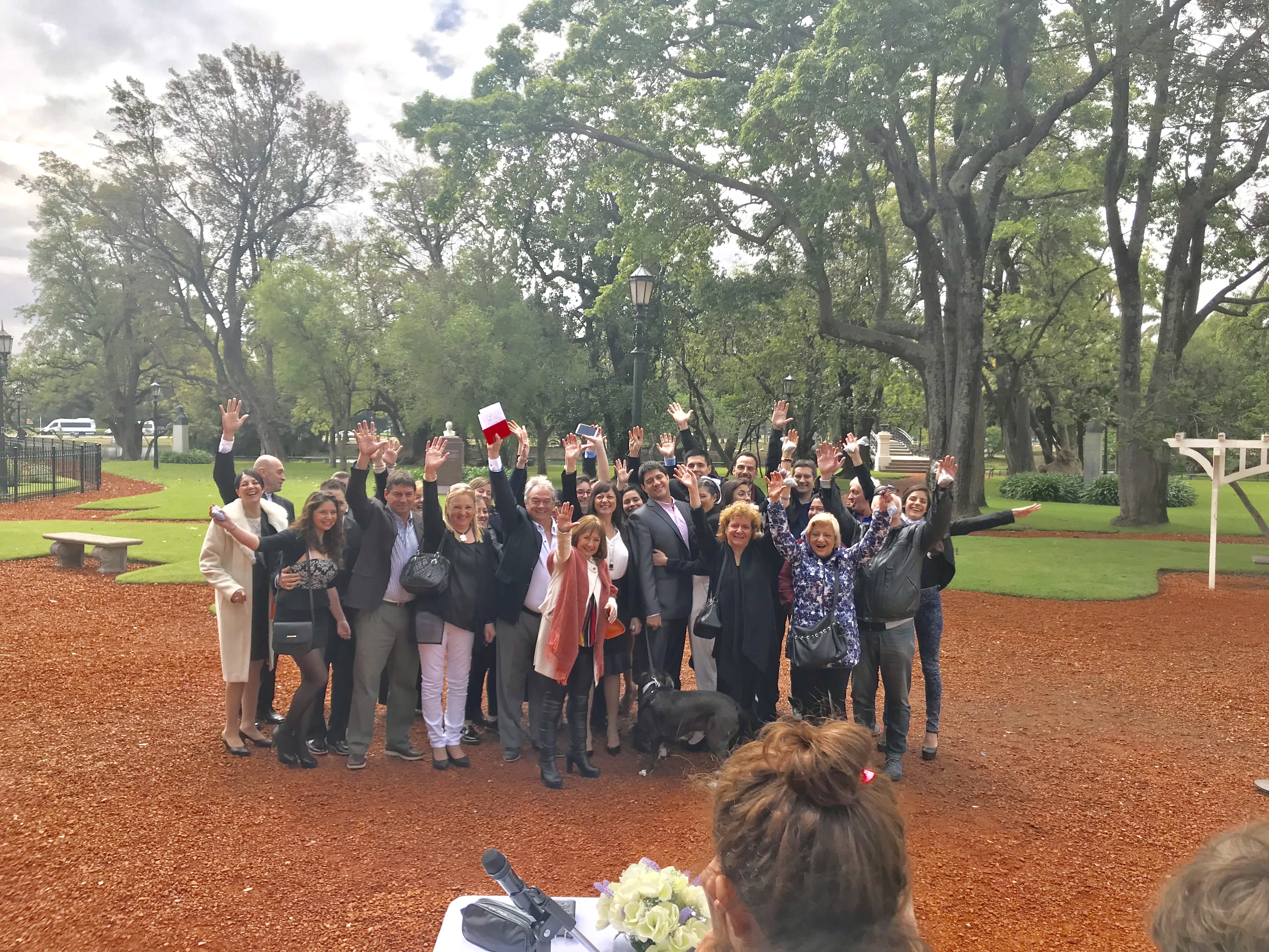 Matrimonios simultáneos en el Rosedal de Palermo