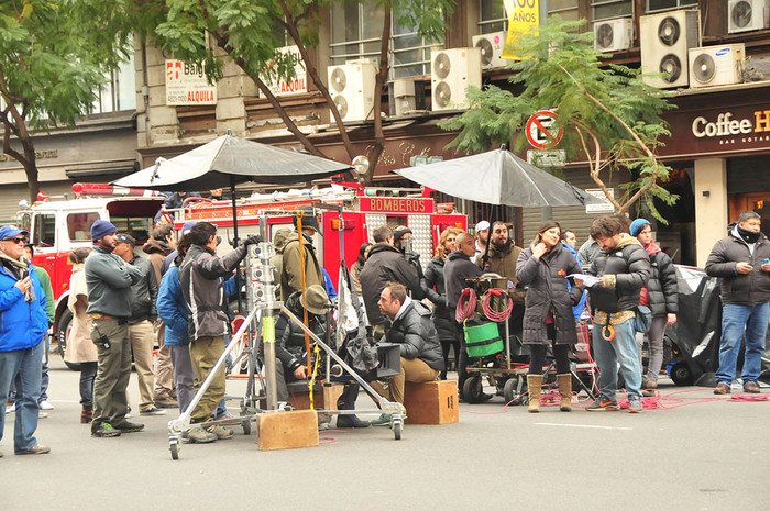 Campanella invita a hablar de cine a los vecinos porteños