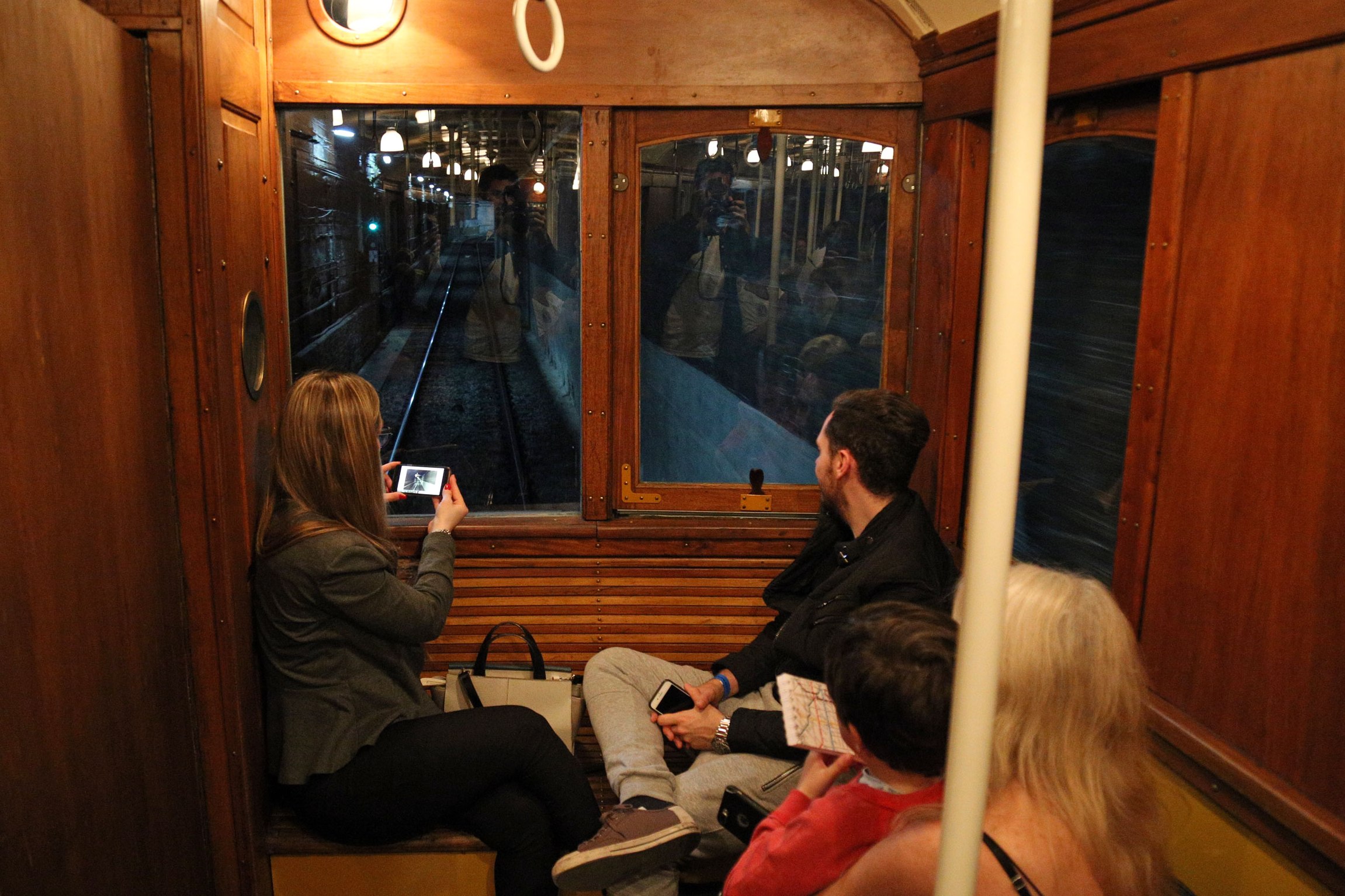 Durante La Noche de los Museos 450 vecinos pasearon en “las brujas” 