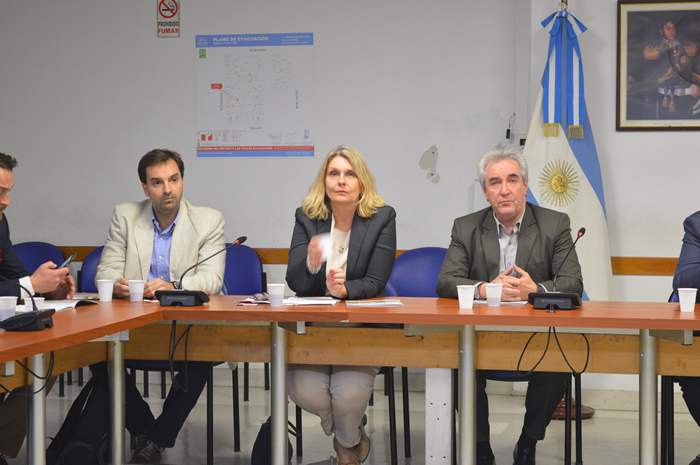 Debate en el Congreso "La Argentina que no se ve"