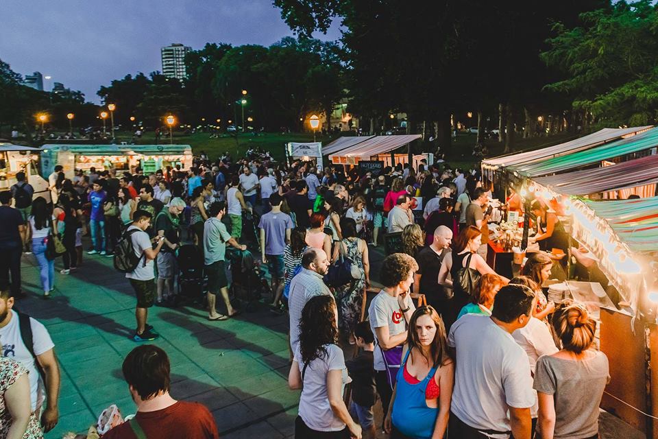 Edición nocturna de Buenos Aires Market 2017 en Villa Devoto