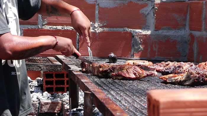 Conocé a los nueve equipos que compiten por el mejor asado de obra