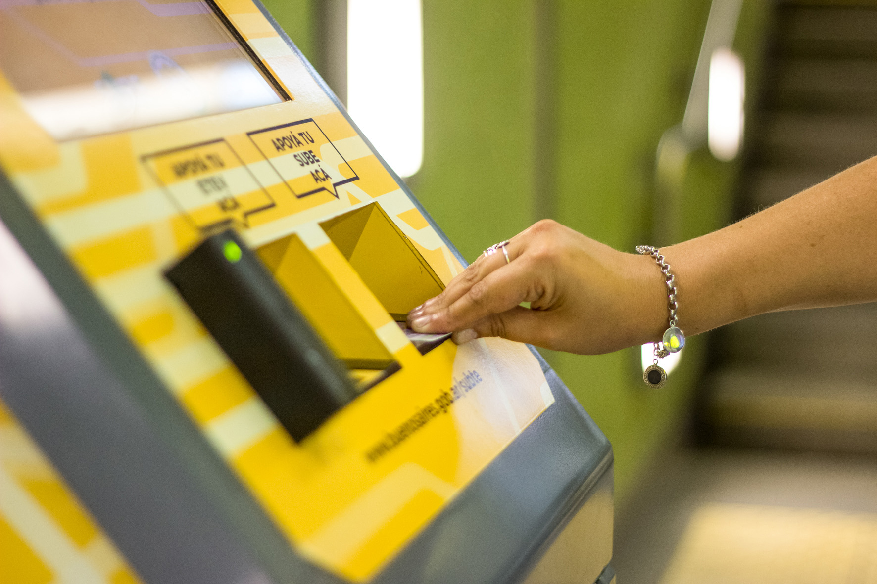 Máquinas de recarga SUBE en toda la red 