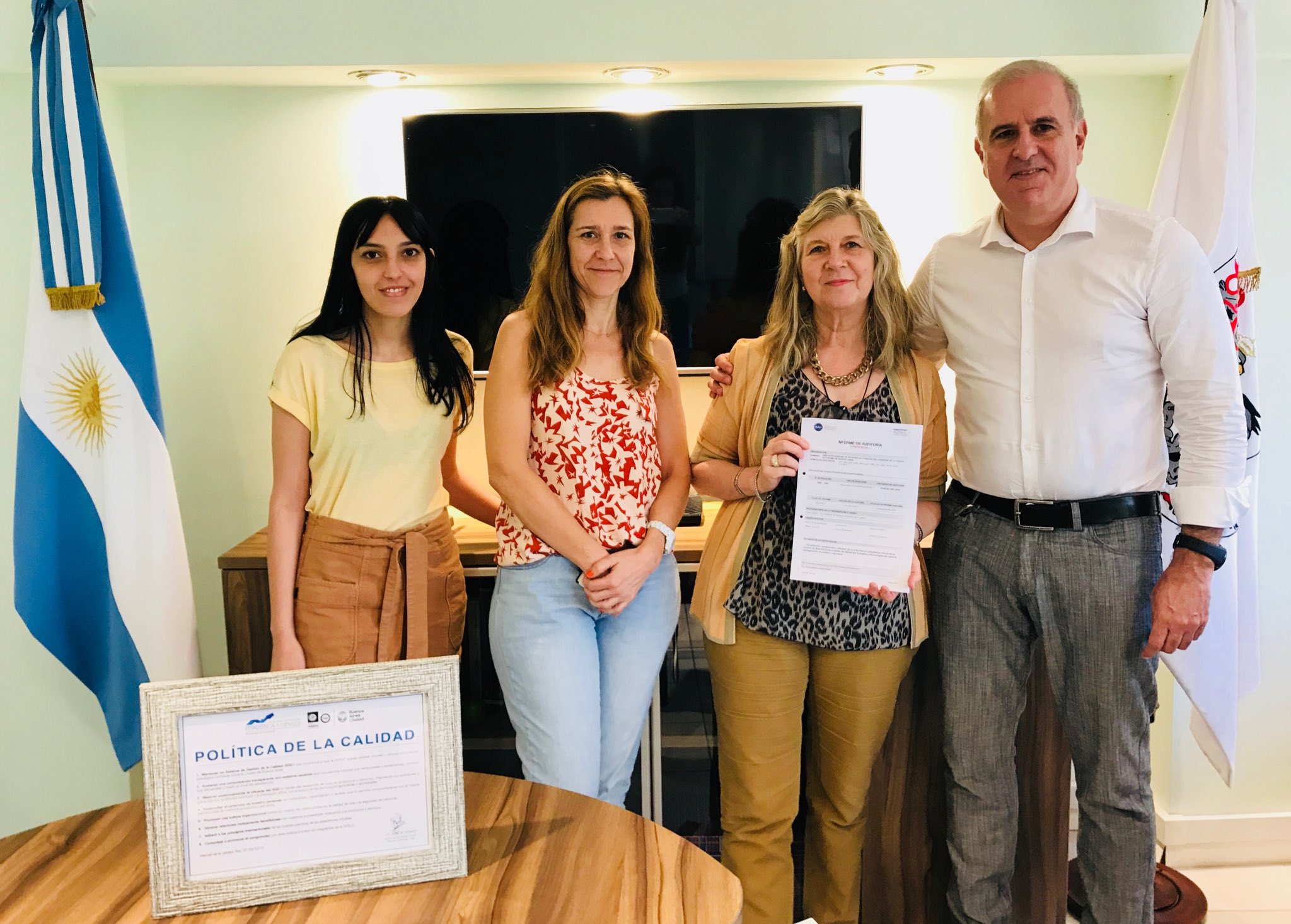 Estadística y Censos recibió el certificado con la norma ISO 9001:2015