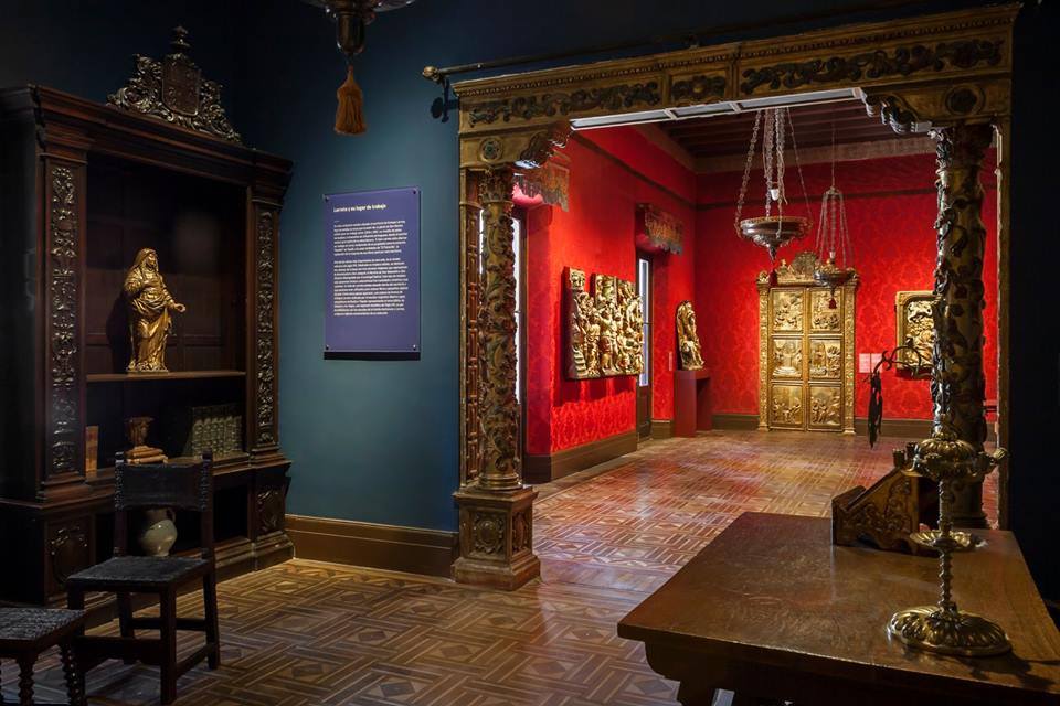 Salón Rojo y Escritorio cerrados al público por restauración - martes 9 al miércoles 10 de enero