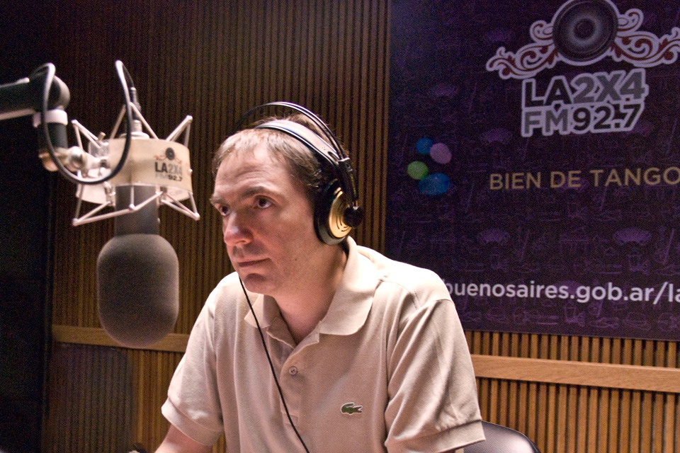 Audios históricos de los grandes del tango en La 2x4