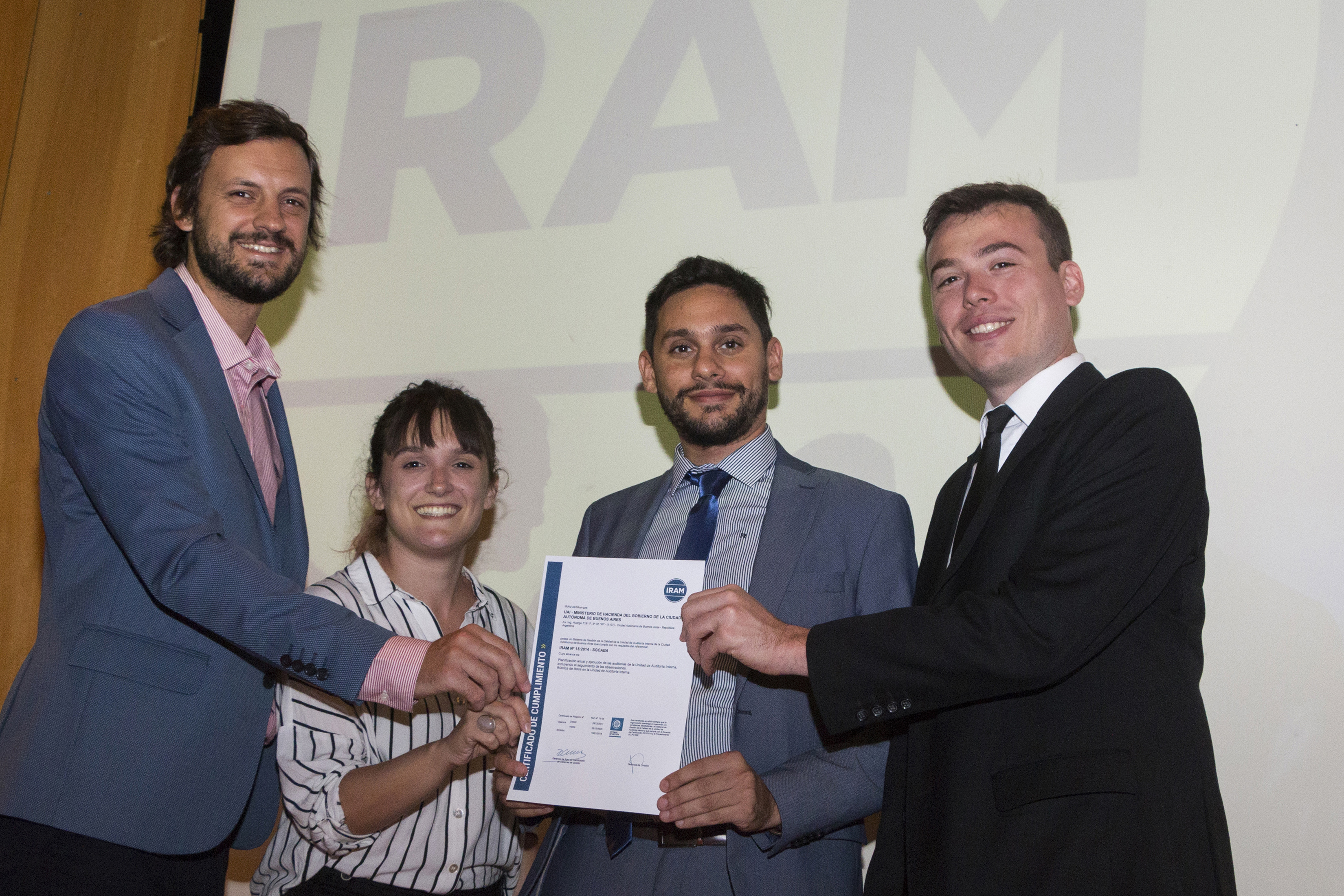 La UAI certificó normas IRAM  relativos a la Calidad, al Ambiente y a la Seguridad de la Información