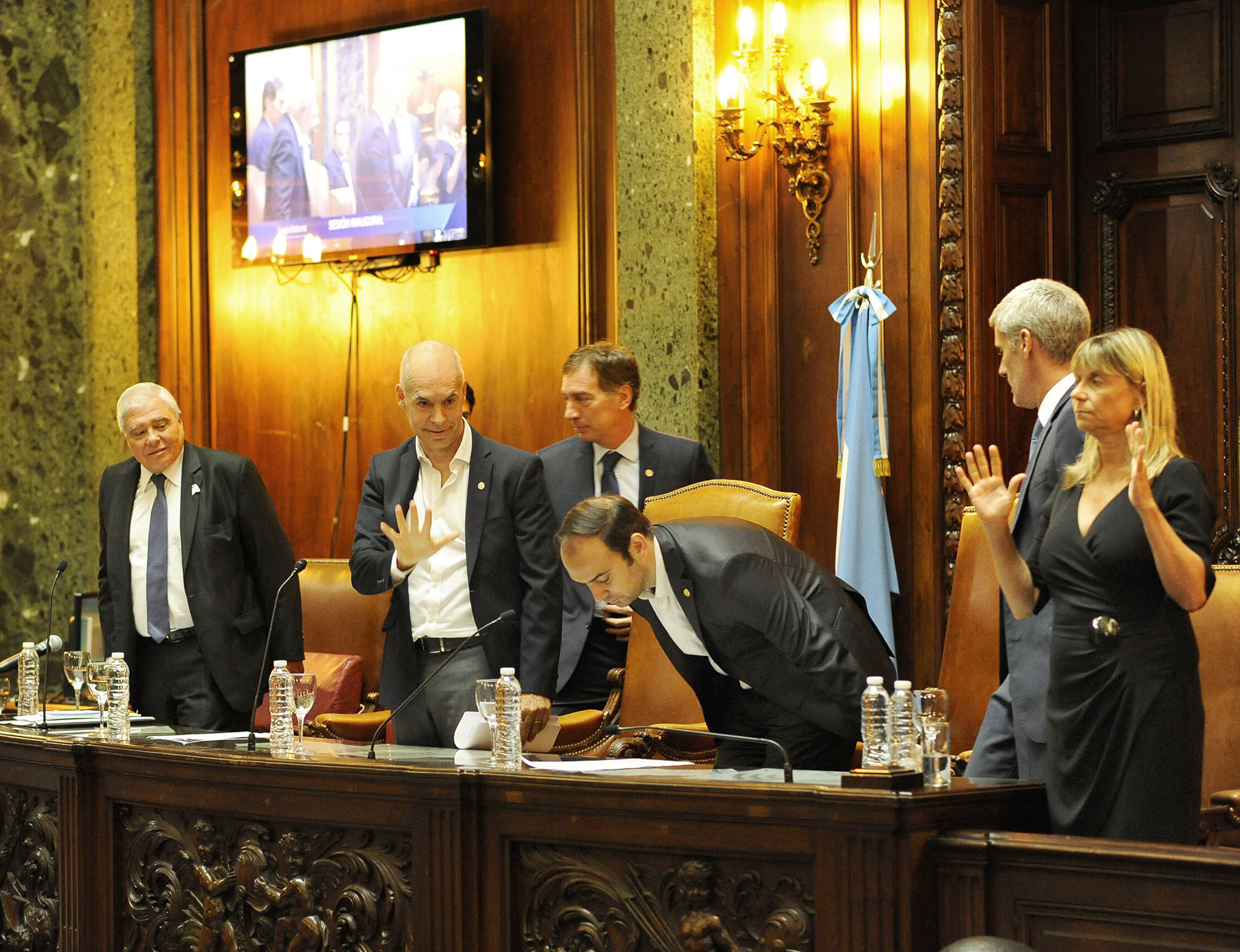 Fotogalería de la jornada inaugural en la Legislatura