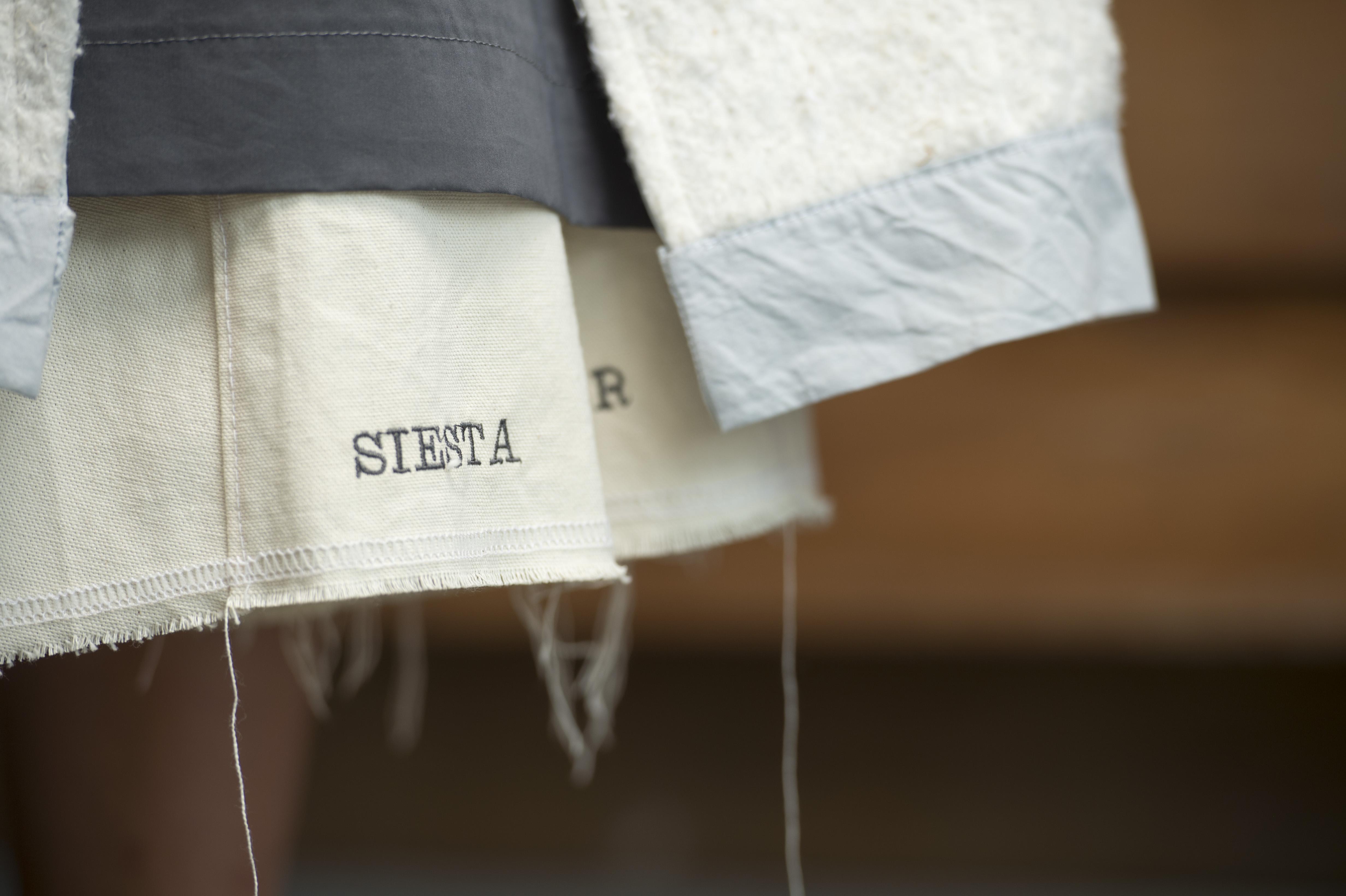 Proyecto Construcción de Marca de Moda: Simulacro