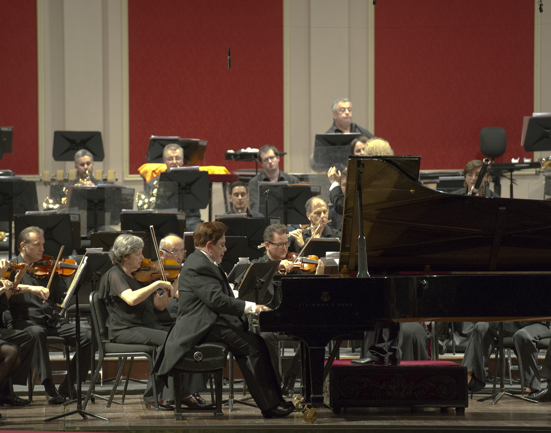 Bruno Gelber y la Filarmónica ofrecerán un ensayo gratuito en el Colón