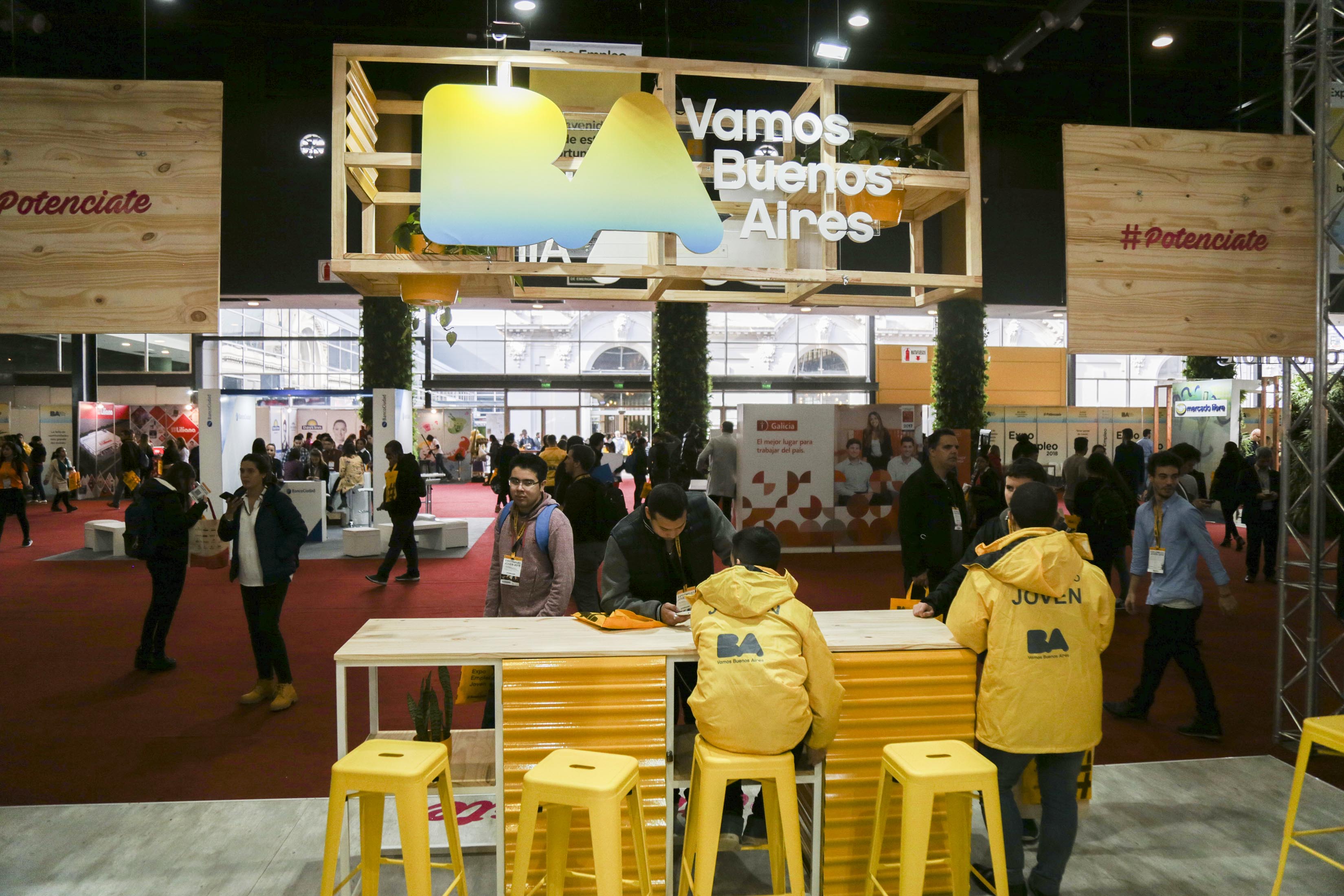 Ultimo día de Expo Empleo, con 130 mil jóvenes inscriptos