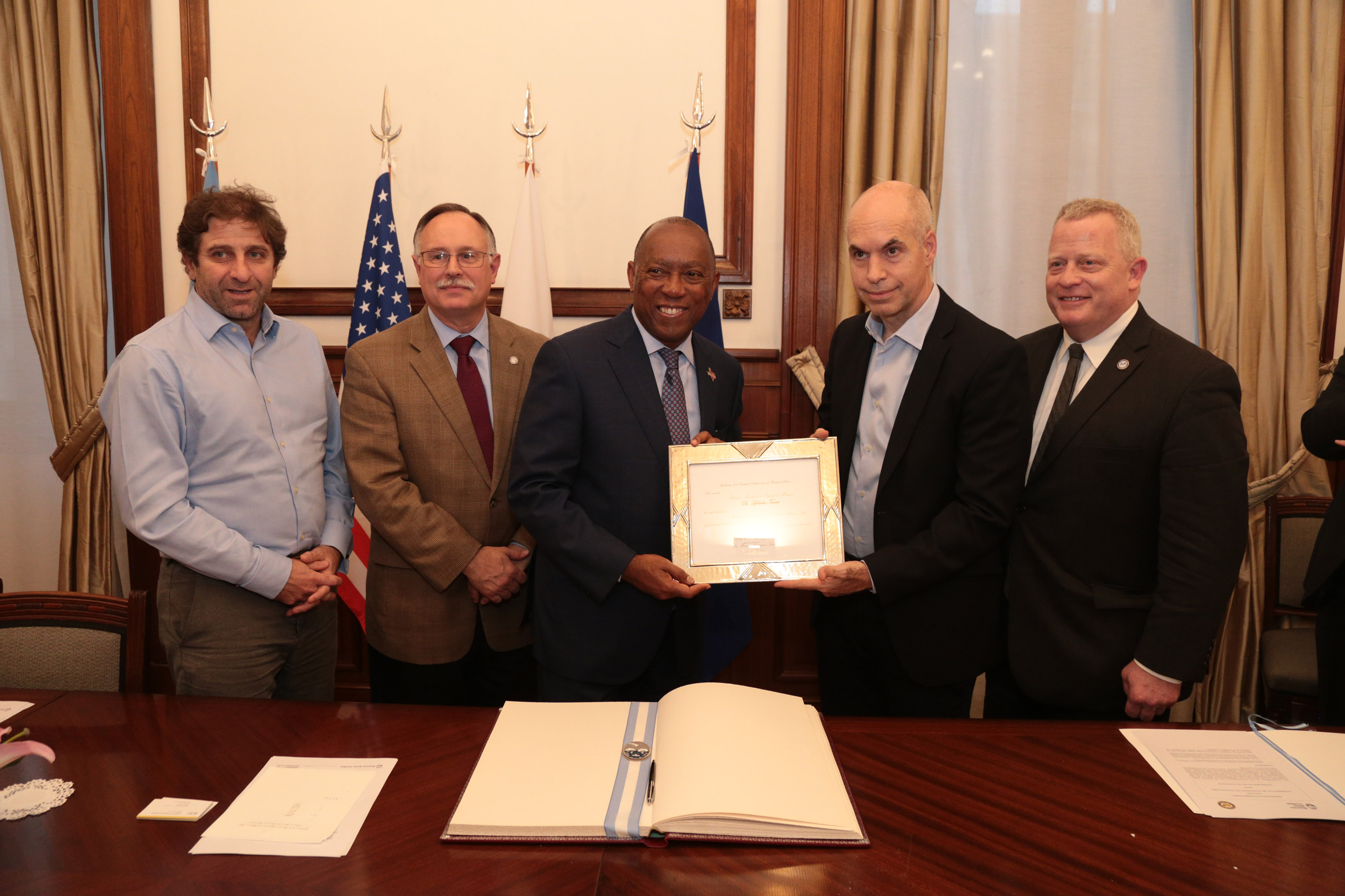 Horacio Rodríguez Larreta recibió al alcalde de Houston