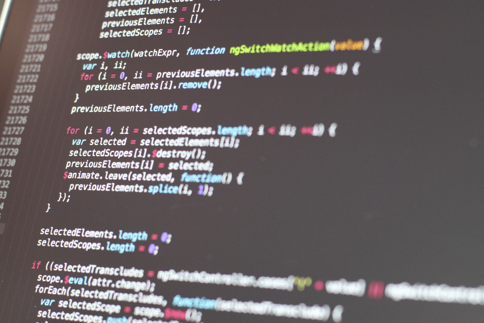 Se lanzó la convocatoria para participar por 75 becas #Potenciate en Informática y Sistemas