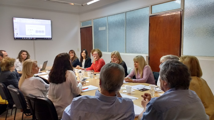 La Dimensión Género recibió a ejecutiva del Banco de Desarrollo de América Latina