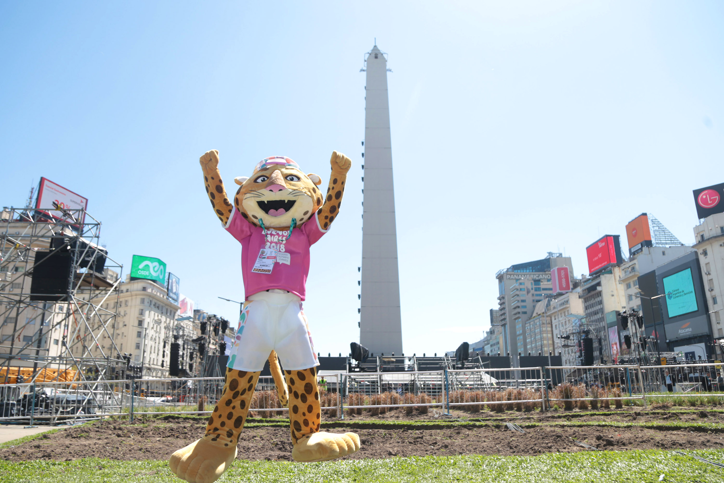 La Ciudad invitó a disfrutar de la ceremonia inaugural de los Juegos Olímpicos de la Juventud en el Obelisco
