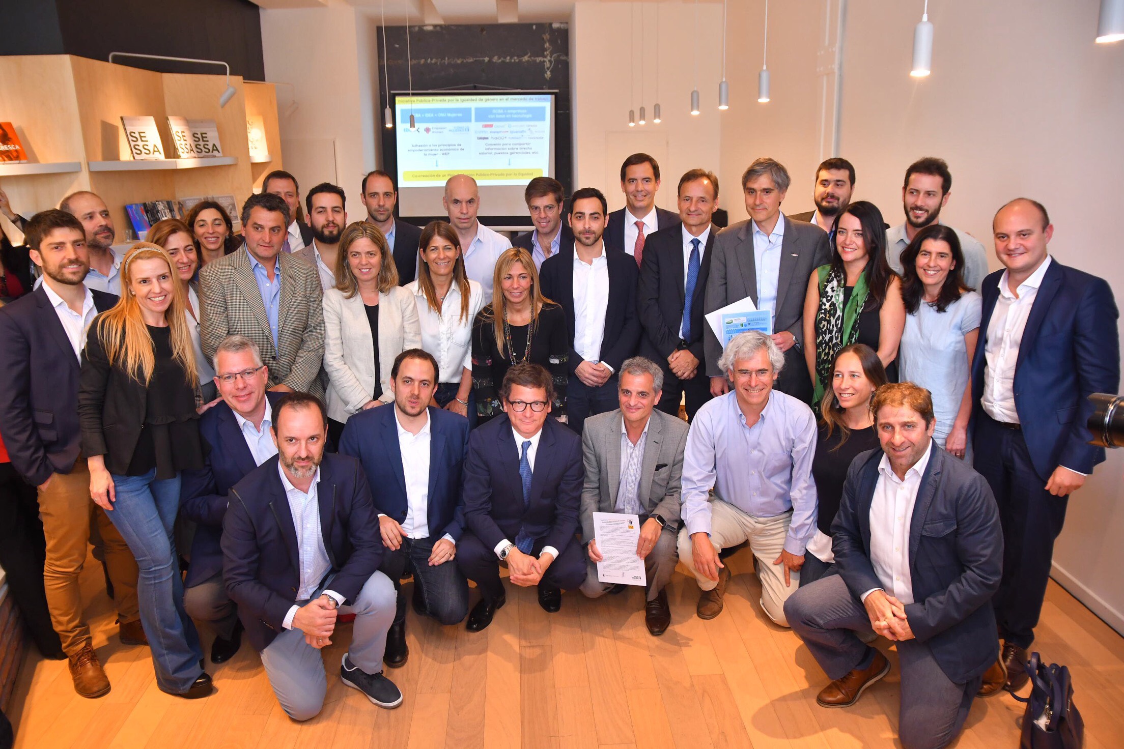 Compromiso de igualdad salarial de género