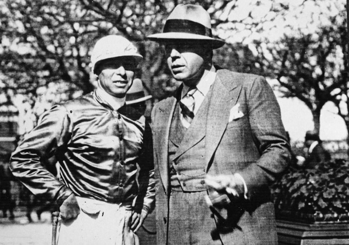 "A cien años de la Carrera del Siglo" 