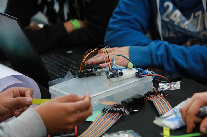 Compromiso cumplido: 15.000 jóvenes capacitados para los empleos del futuro