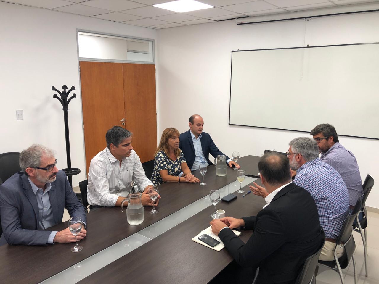 Provincia y Ciudad diagraman acciones conjuntas para fortalecer las condiciones de empleo en el área Metropolitana