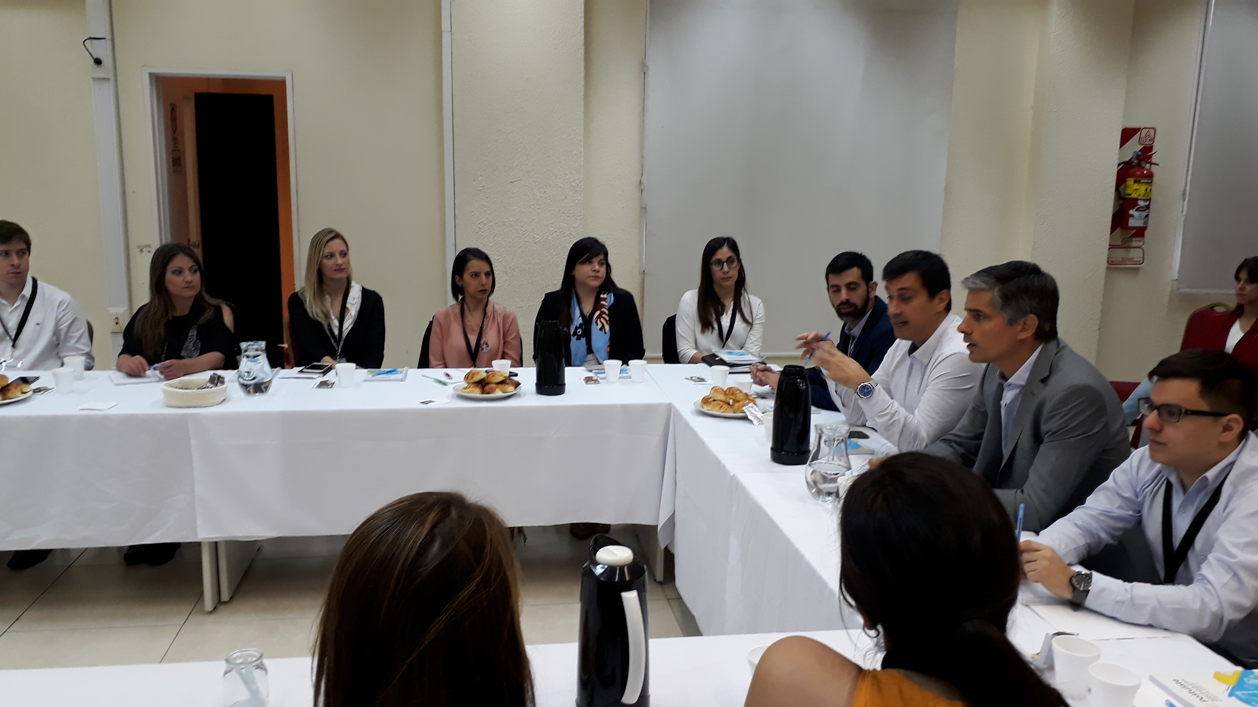 Reunión con empresas para promover la inserción laboral