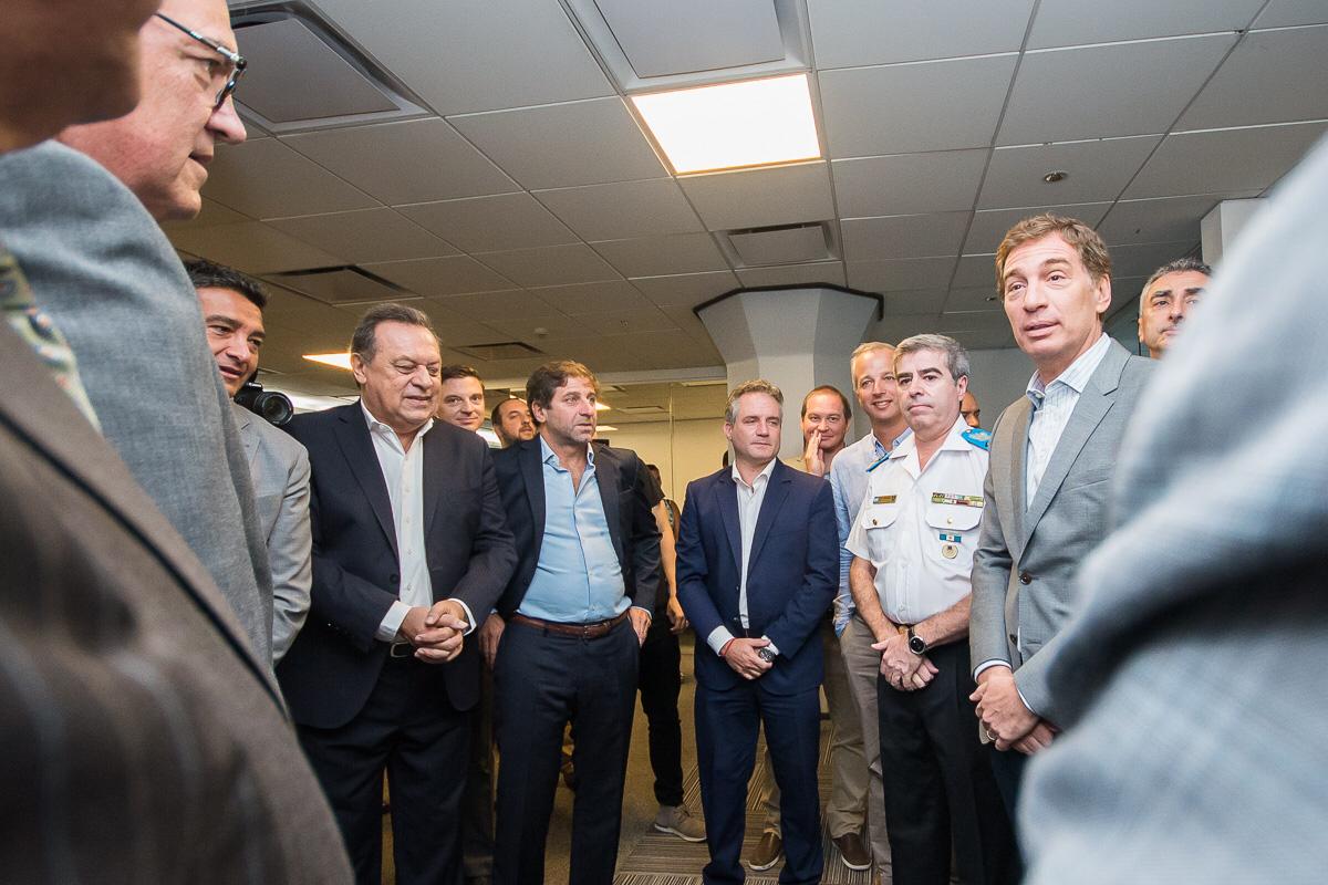 Santilli explicó el Plan de Seguridad a embajadores extranjeros