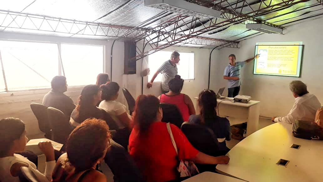 Capacitación sobre Seguridad e Higiene para vecinos del Barrio 31