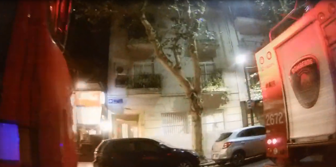 Bomberos de la Ciudad salvaron a un hombre que intentaba suicidarse 
