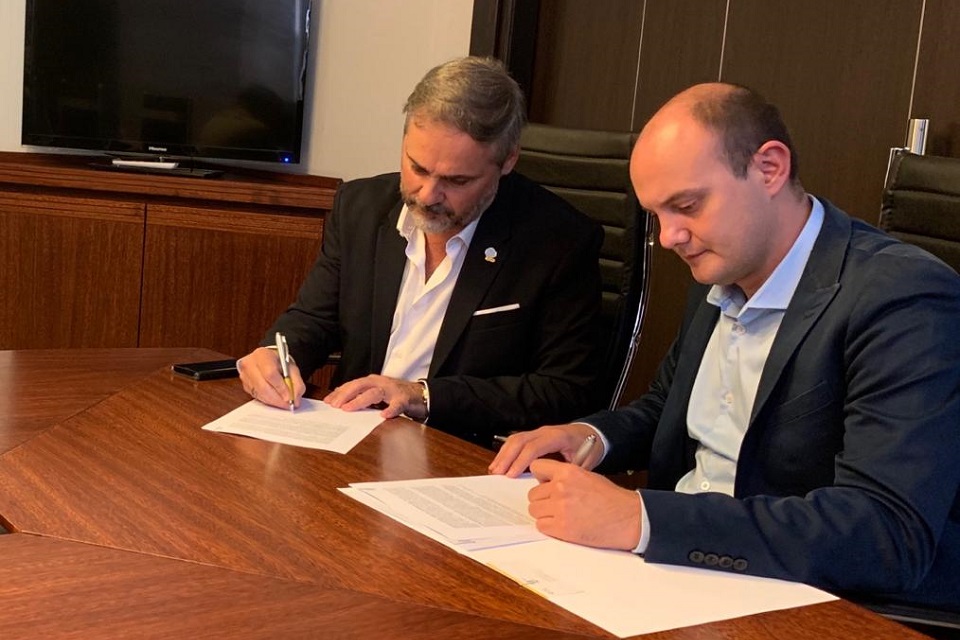 Acuerdo entre la Ciudad y FECOBA para favorecer la inserción laboral en las Pymes