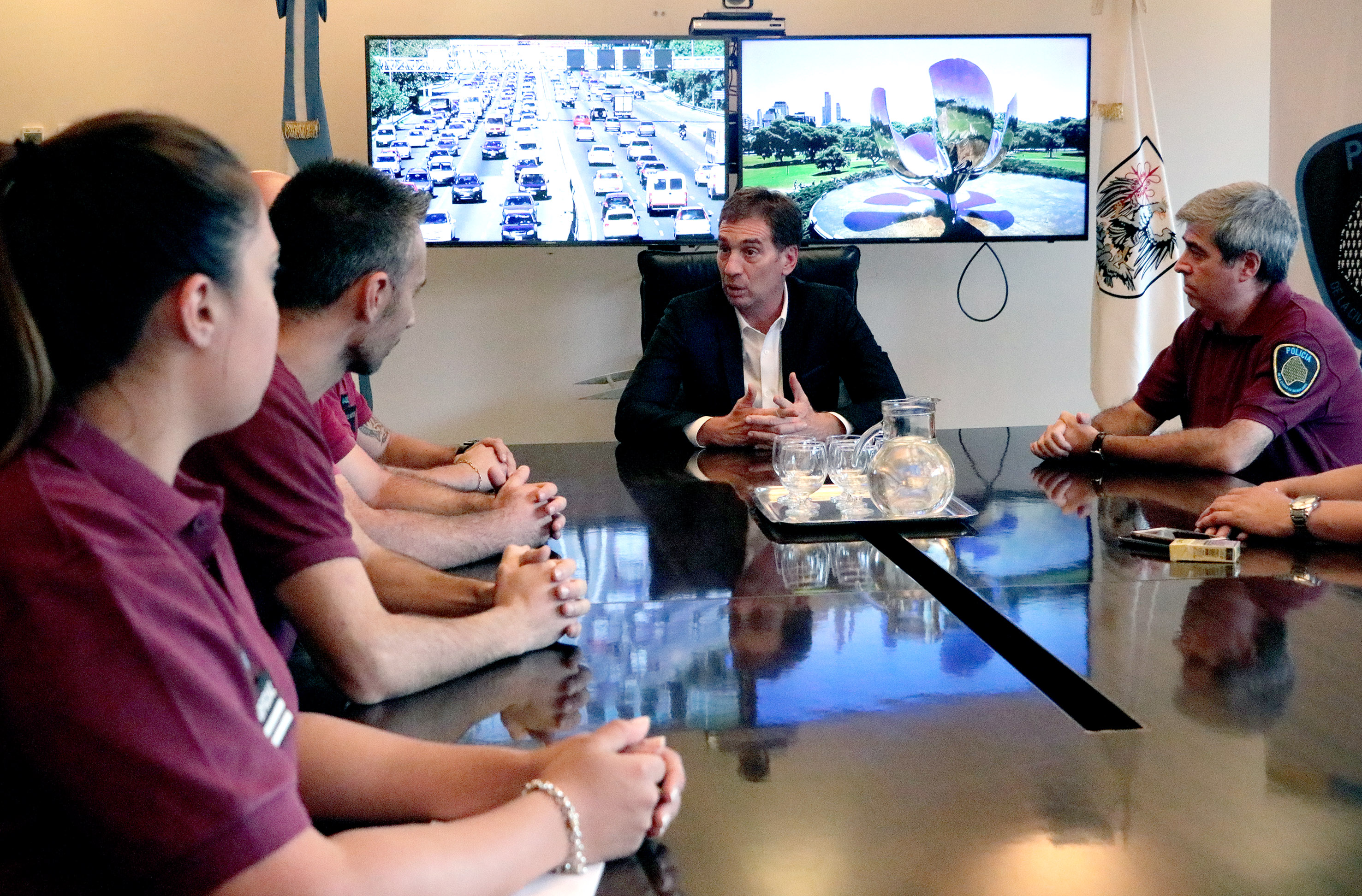Reconocieron a los Policías de la Ciudad apedreados por vecinos del Barrio 20 