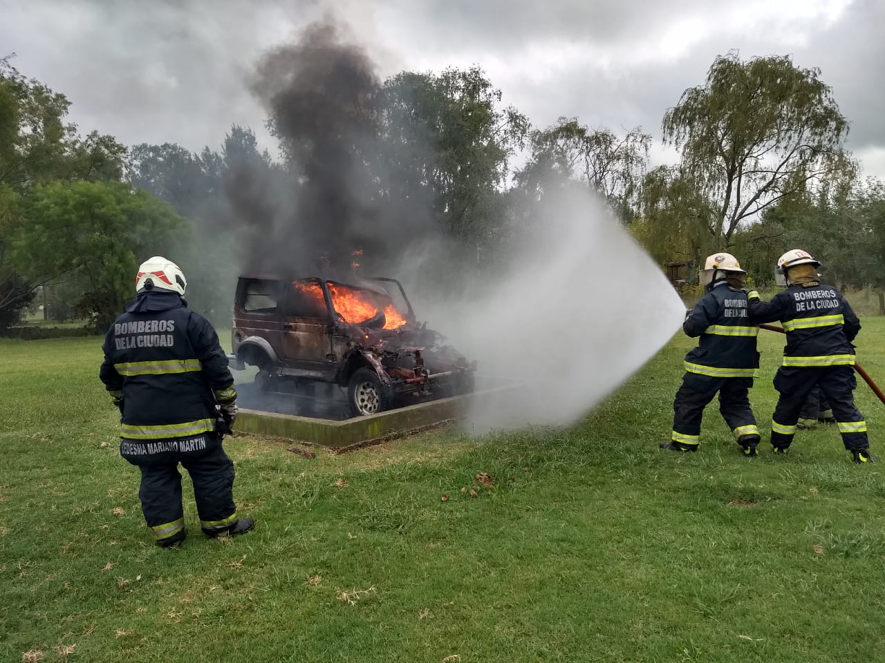 Comenzaron las jornadas de entrenamiento de los Bomberos de la Ciudad