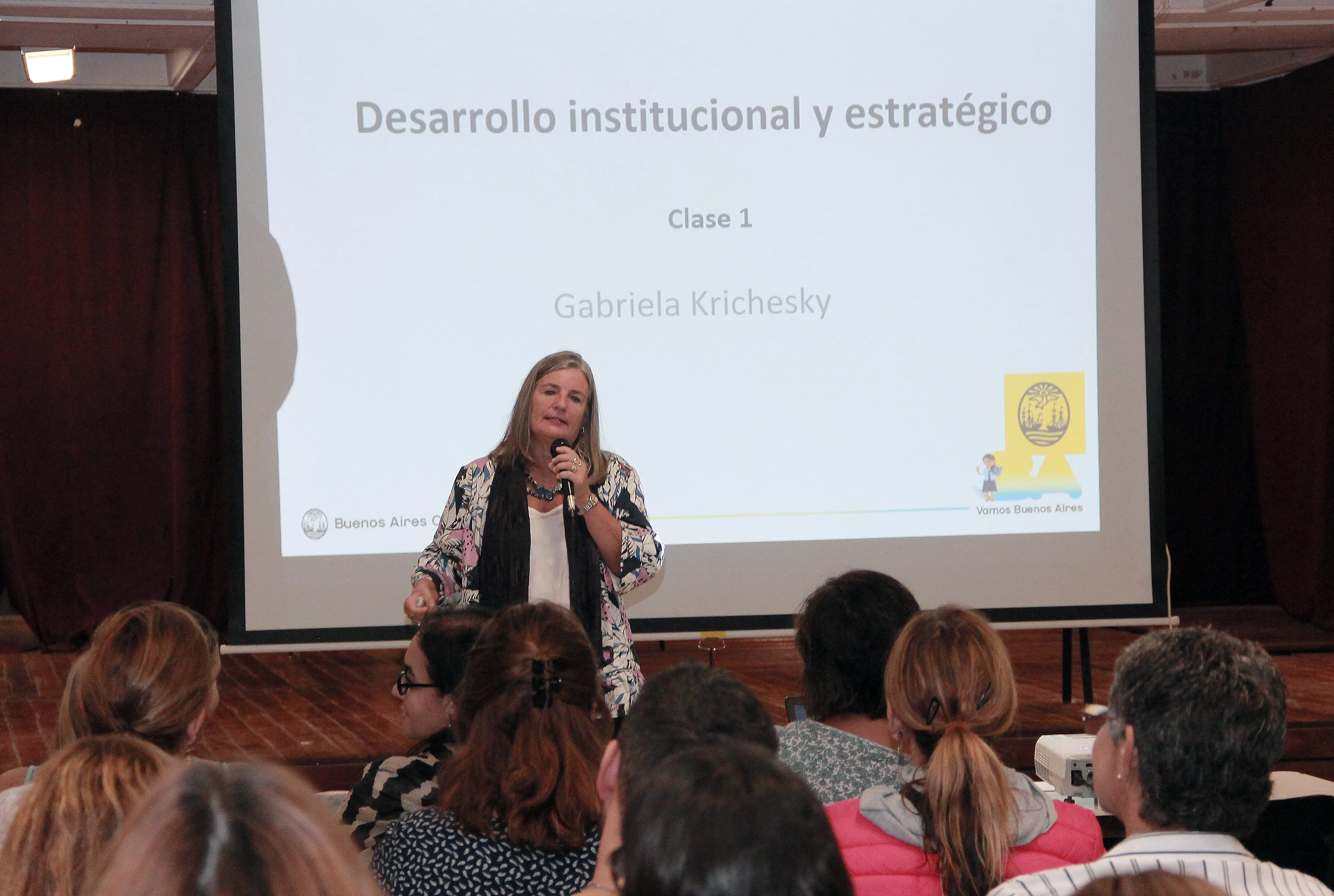 Ya comenzó el «Programa de Formación en Liderazgo y Gestión»