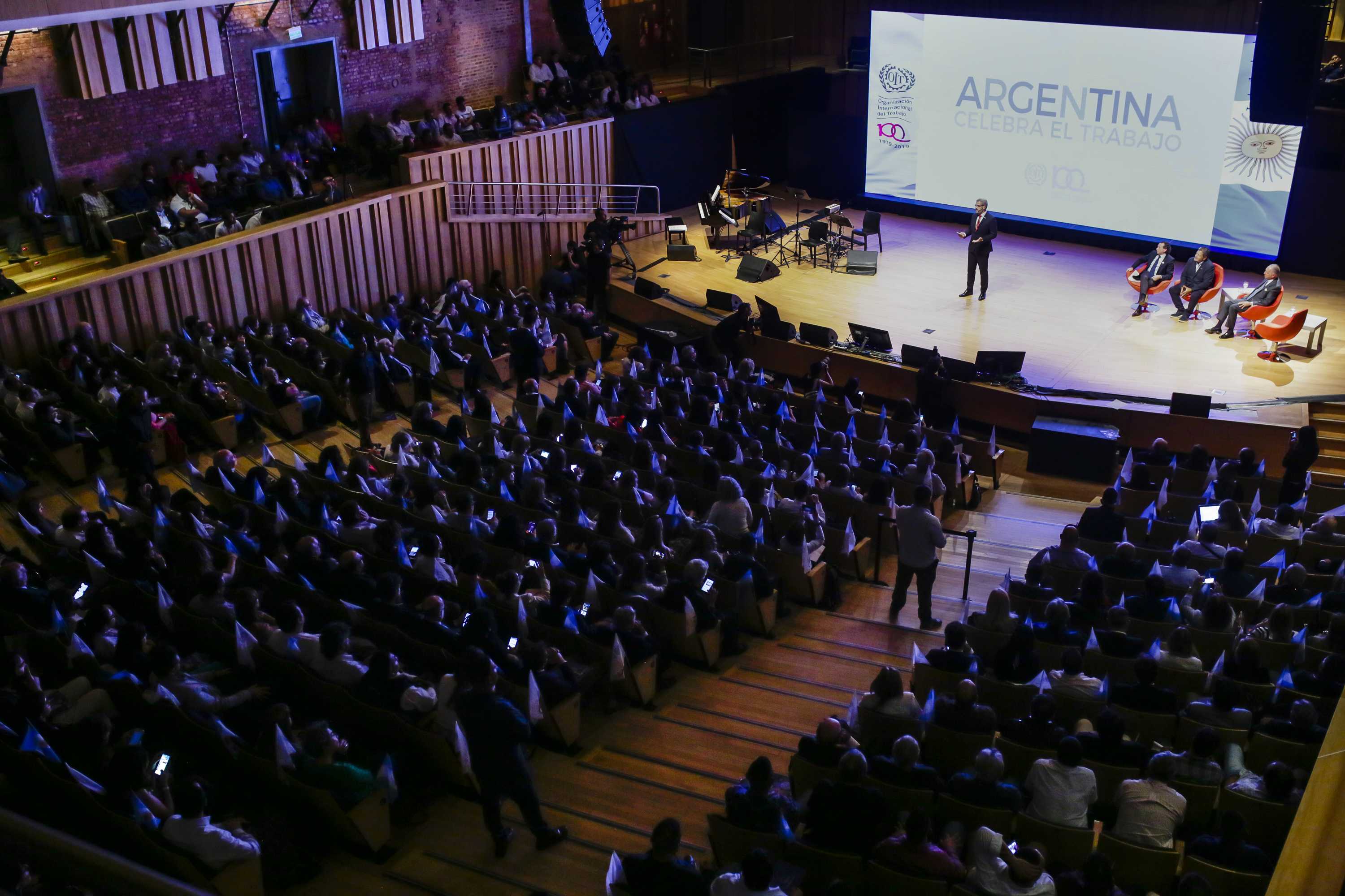 Global Tour: Argentina Celebra el Trabajo