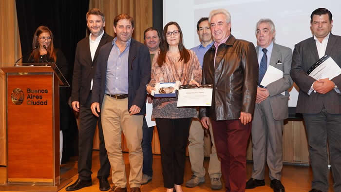 La nueva promoción de Estrategas Urbanos recibió sus diplomas