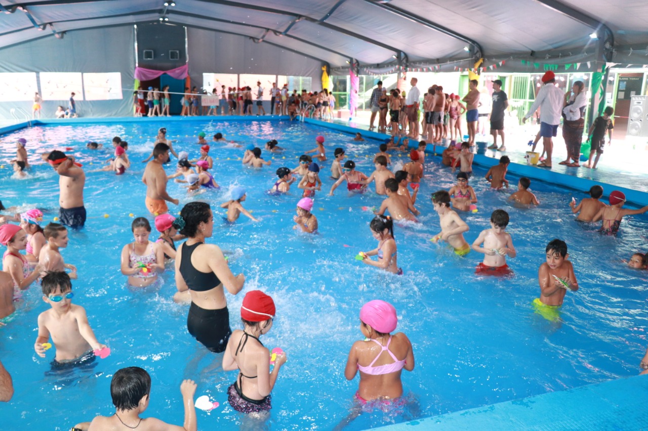 Los polideportivos Santojanni y Pomar, con nuevas piletas climatizadas